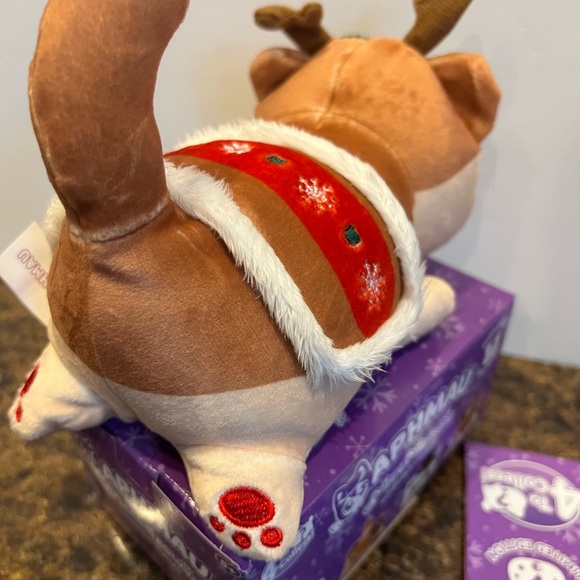 Aphmau Meemeow Holiday 2024 Reindeer 6” Plush - Picture 3 of 4